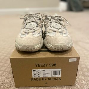 YEEZY BOOST 500 blush